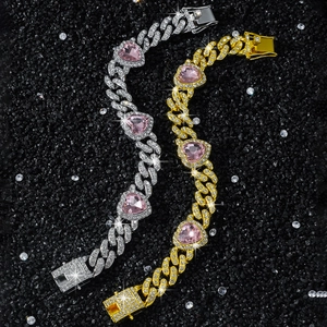 Hip-Hop 10mm Diamant-Cuban-Armband mit rosa Herzsteinen in Gold- und Silberoptik