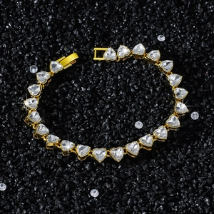 Bracelet hip hop doré de 8mm avec maillons en cristal en forme de cœur sur sable noir
