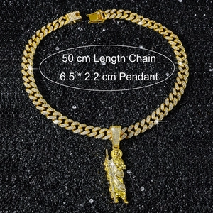 Détails du pendentif Saint Jude sur chaîne cubaine dorée de 50cm avec dimensions