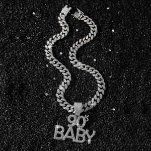 Chaîne cubaine argentée avec pendentif lettres 90's BABY style hip hop