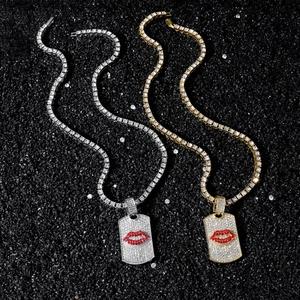 Colliers tennis hip hop or et argent avec pendentifs rectangulaires lèvres rouges