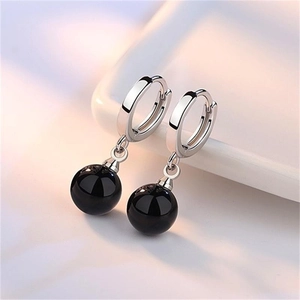 Elegant S925 sterling silver hoop earrings with black onyx bead charms for women