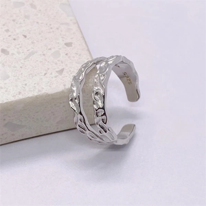 Minimalist S925 sterling silver wavy double-layer open ring with hammered texture