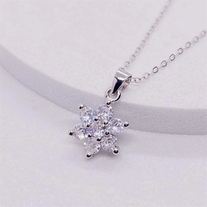 S925 Sterling Silver Snowflake Pendant Necklace Zirconia Pave Inlaid Elegant Flower Charm Necklaces For Women Gift Jewelry