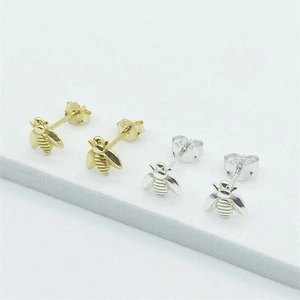 Handcrafted S925 sterling silver honey bee stud earrings in gold and silver finish