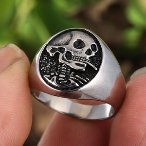 Bague tête de mort en acier inoxydable 304 avec motif squelette en relief argenté