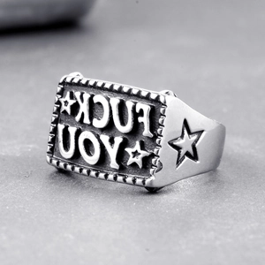 Bague chevalière vintage pour homme en argent avec relief Fuck You et motifs étoiles