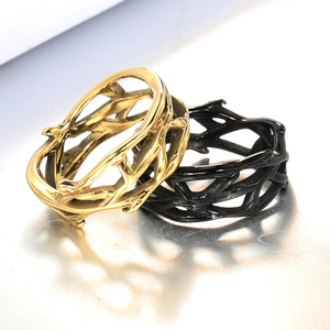 Polished stainless steel thorn branch rings in gold and black gothic style for women