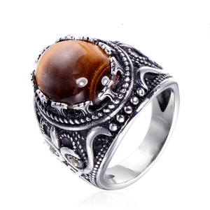 Vintage Men's Stainless Steel Tiger Eye Ring Retro Punk Style Oval Gemstone Signet Ring For Men Jewelry Gift Accessory