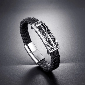 Vintage geflochtenes Lederarmband mit silberner Metallplatte für Herren und Damen