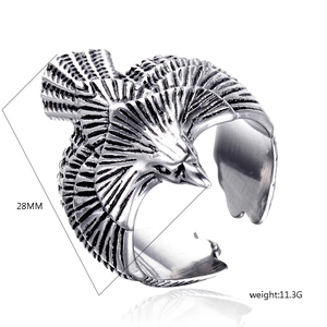 Retro eagle ring detail with 28mm height and 11.3g weight in vintage stainless steel