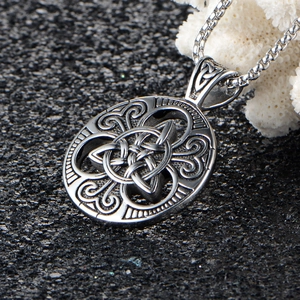Vintage Celtic Knot round pendant in stainless steel with a sturdy box chain necklace
