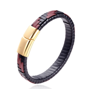 Bracelet pour homme en cuir tressé noir et marron avec fermoir métallique doré brillant