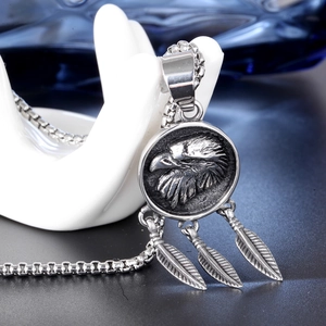 Vintage punk titanium steel eagle head pendant necklace with triple feather charms on box chain
