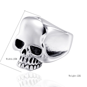 Polished stainless steel skull ring for men with 25mm width and gothic punk style