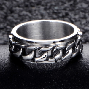 Classic silver stainless steel spinner ring with an embedded Cuban chain link design