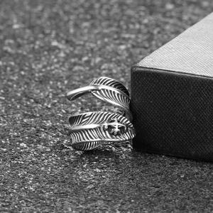 Vintage stainless steel feather open ring with eagle crest detail in silver finish