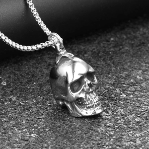 Vintage Stainless Steel Skull Pendant For Men Women Gothic Punk Rock Jewelry Retro Silver Color Skeleton Pendant Only Without Chain