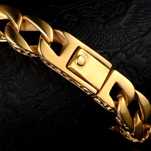 Chunky gold-plated titanium steel Cuban chain bracelet for men with heavy duty safety clasp