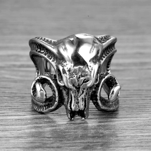 Men's gothic stainless steel ram skull ring with spiral horns and vintage silver finish