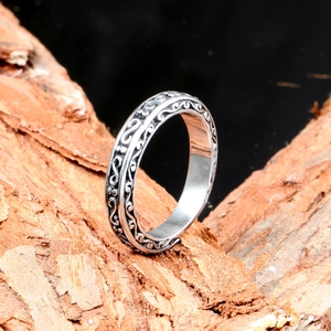 Classic stainless steel S-shape men's ring with vintage floral scroll engravings