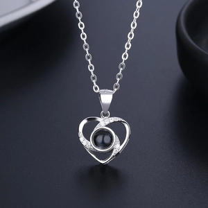 Collana a cuore in argento sterling S925 con pietra di proiezione e zirconi brillanti