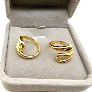 Minimalist S925 silver open ring with irregular hollow waterdrop design in golden finish