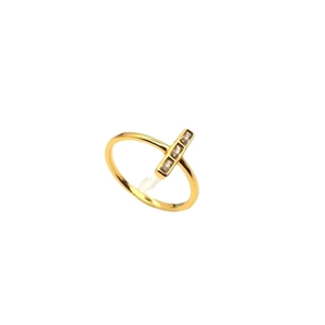 Minimalist S925 sterling silver gold-plated ring with three cubic zirconia stones