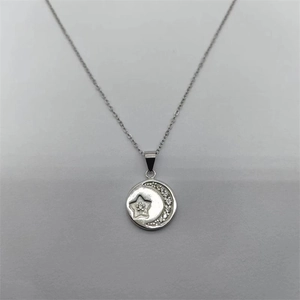 925 Sterling Silver Star Moon Zirconia Pendant Necklace For Women Simple Sweet Round Disc Pendant Jewelry Birthday Gift