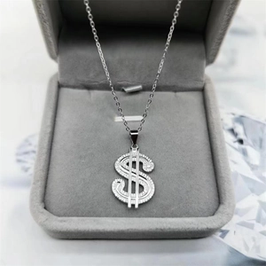 Icy S925 sterling zilveren dollarteken hanger met glanzende zirkonia op grijs fluweel