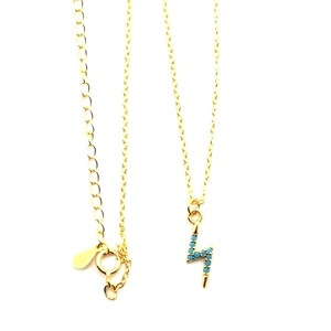 Collier éclair doré minimaliste avec pierres turquoise et chaîne réglable pour femme