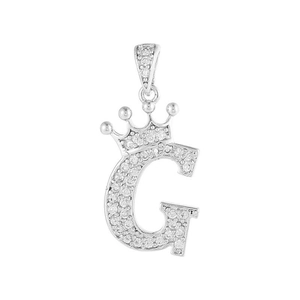 Vue détaillée du pendentif lettre G couronnée en argent S925 avec zircons cubiques