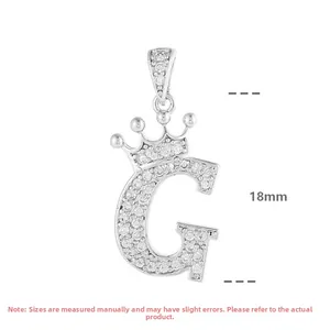 Détail du pendentif lettre G avec couronne en argent S925 et zircone, taille de 18mm