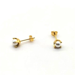 Minimalist S925 silver pearl stud earrings with classic four-prong gold plated setting