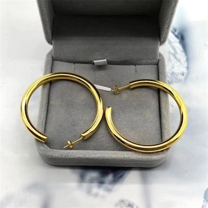 Boucles d'oreilles créoles creuses en argent 925 sterling avec finition or 18K