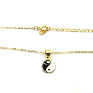 Collier élégant en argent S925 doré avec pendentif Yin Yang circulaire et breloque cœur