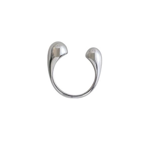 Detailed view of asymmetric teardrop S925 sterling silver open ring with polished finish