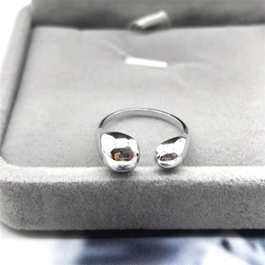 Polished S925 sterling silver asymmetrical water drop open ring in minimalist design