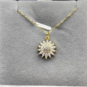Schitterende S925 sterling zilveren zonnebloem hanger met marquise geslepen zirkonia