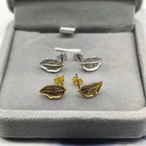 Set of minimalist S925 sterling silver leaf stud earrings in gold and silver finish