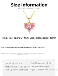 Détail du pendentif cœur en zircon rose montrant les tailles de 10mm et 17mm