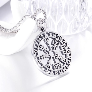 Pendentif boussole viking en acier inoxydable avec gravure de runes et chaîne en métal