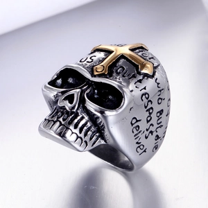 Retro punk skull ring for men in stainless steel with a gold cross and engraved prayer text