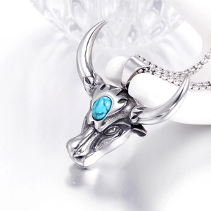 Collier tête de taureau vintage en acier inoxydable argenté avec pierre turquoise