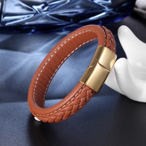 Brown braided and smooth leather bracelet for men with golden magnetic clasp