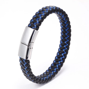 Bracelet pour homme en cuir tressé bleu et noir avec fermoir magnétique en acier poli
