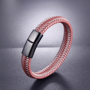 Bracelet tressé en cuir marron rouge avec fils d'argent et fermoir magnétique noir