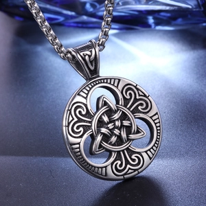Nordic Viking Triquetra pendant in vintage stainless steel with a sturdy pearl chain