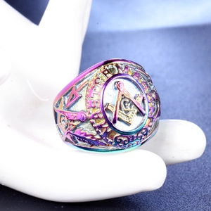 Rainbow plated stainless steel Masonic signet ring for men with G symbol and Latin motto