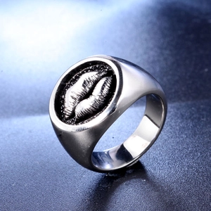 Men's hip hop stainless steel signet ring featuring a 3D realistic lip relief design